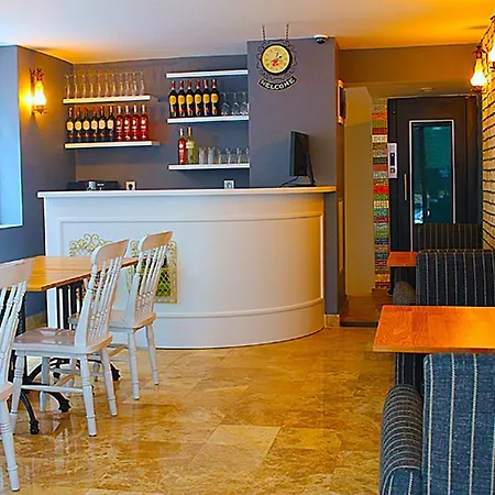 Szálloda Taksim Santa Lucia